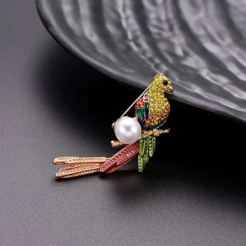 🌟 Natural and Simple Bird Brooch - Vintage Elegance Meets Nature 🌟
