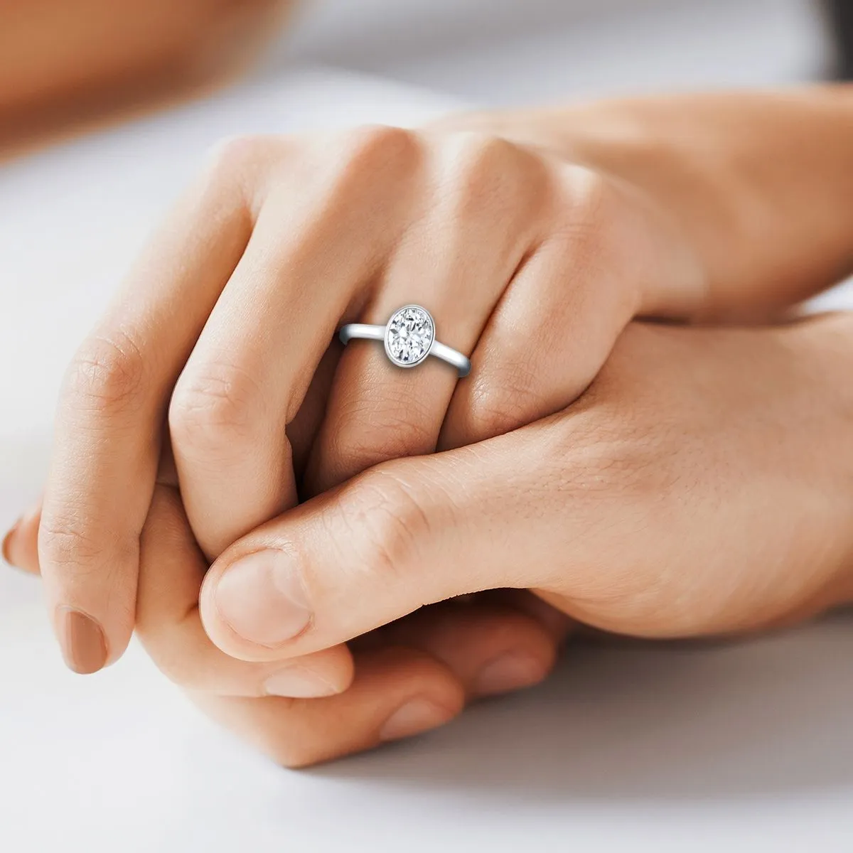 18K White Gold Oval Peridot Simple Bezel Solitaire Engagement Ring