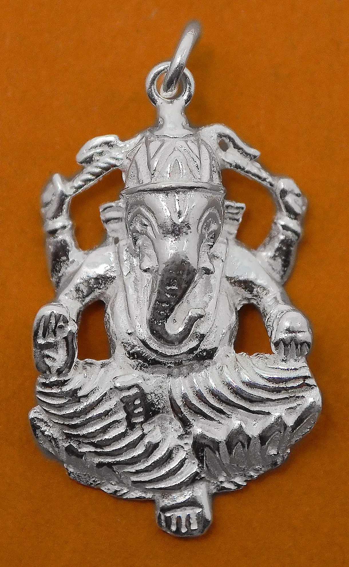 925 Silver Ganesha Pendant (Design 12)