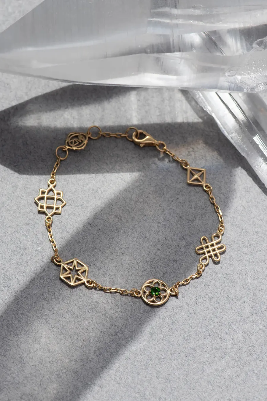 Aura Bracelet Gold   Chrome Diopside