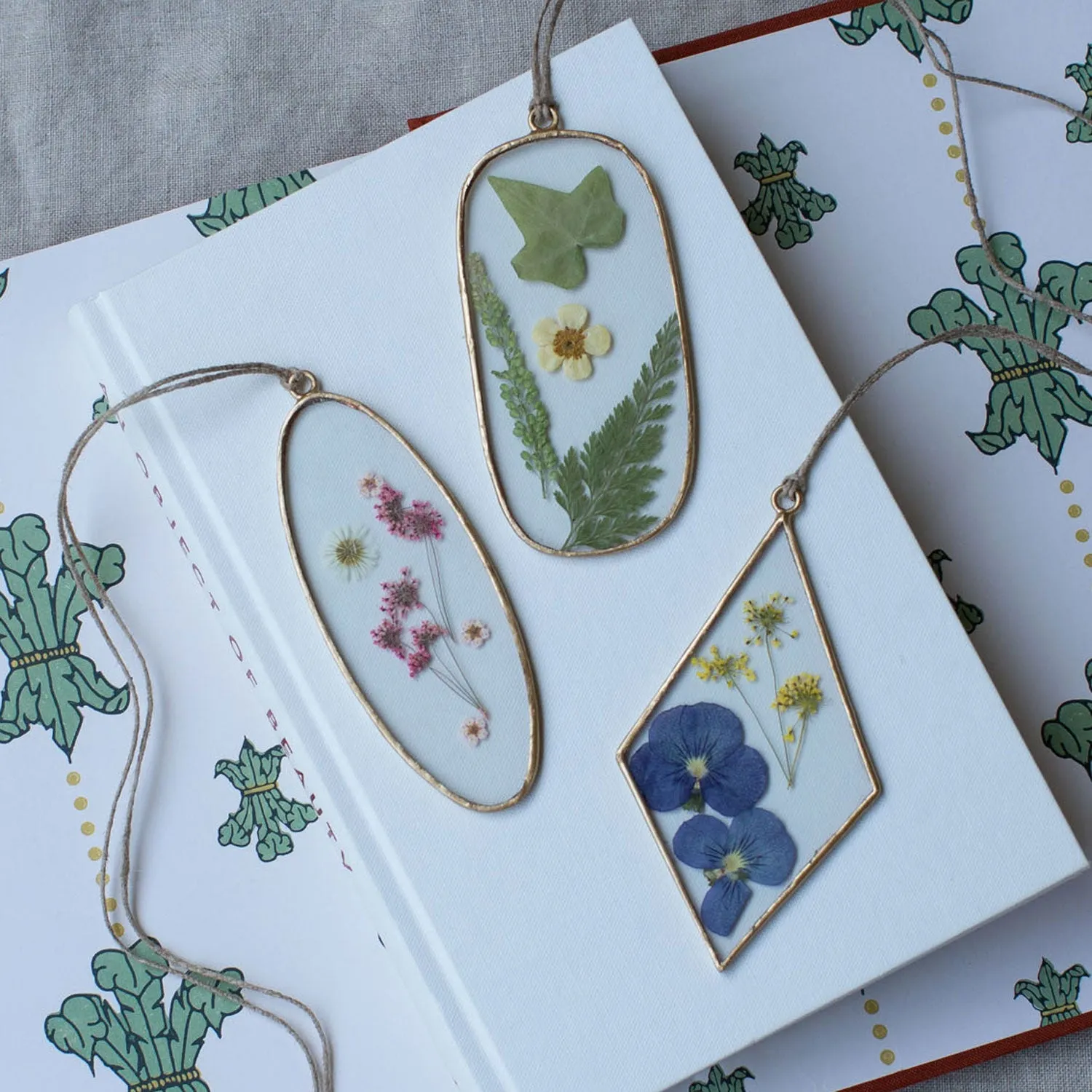 Buttercup Squoval Pressed Floral Pendant