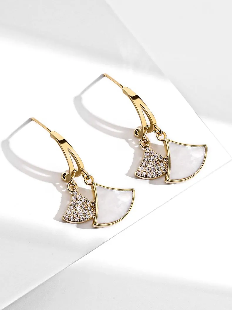 Fan-shaped Earrings