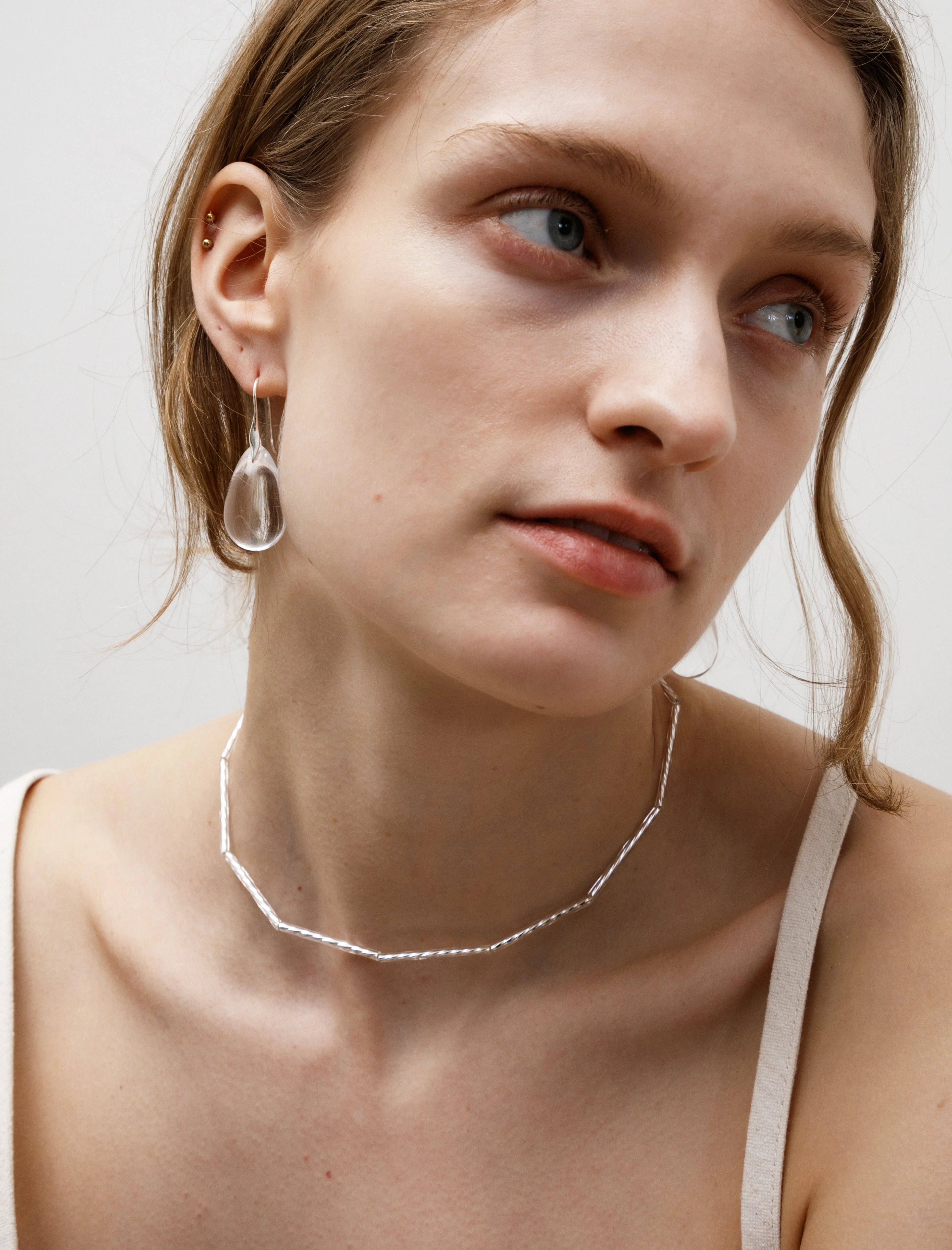 Gota Maxi Earrings Clear