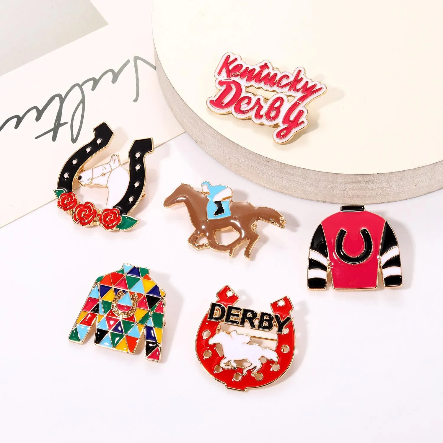 Kentucky Derby Brooches for Women Enamel Horseshoe Riding Suit Brooch Pins Rose Horse Race Day Brooches Kentucky Derby Outfits Accessories Jewelry Gifts