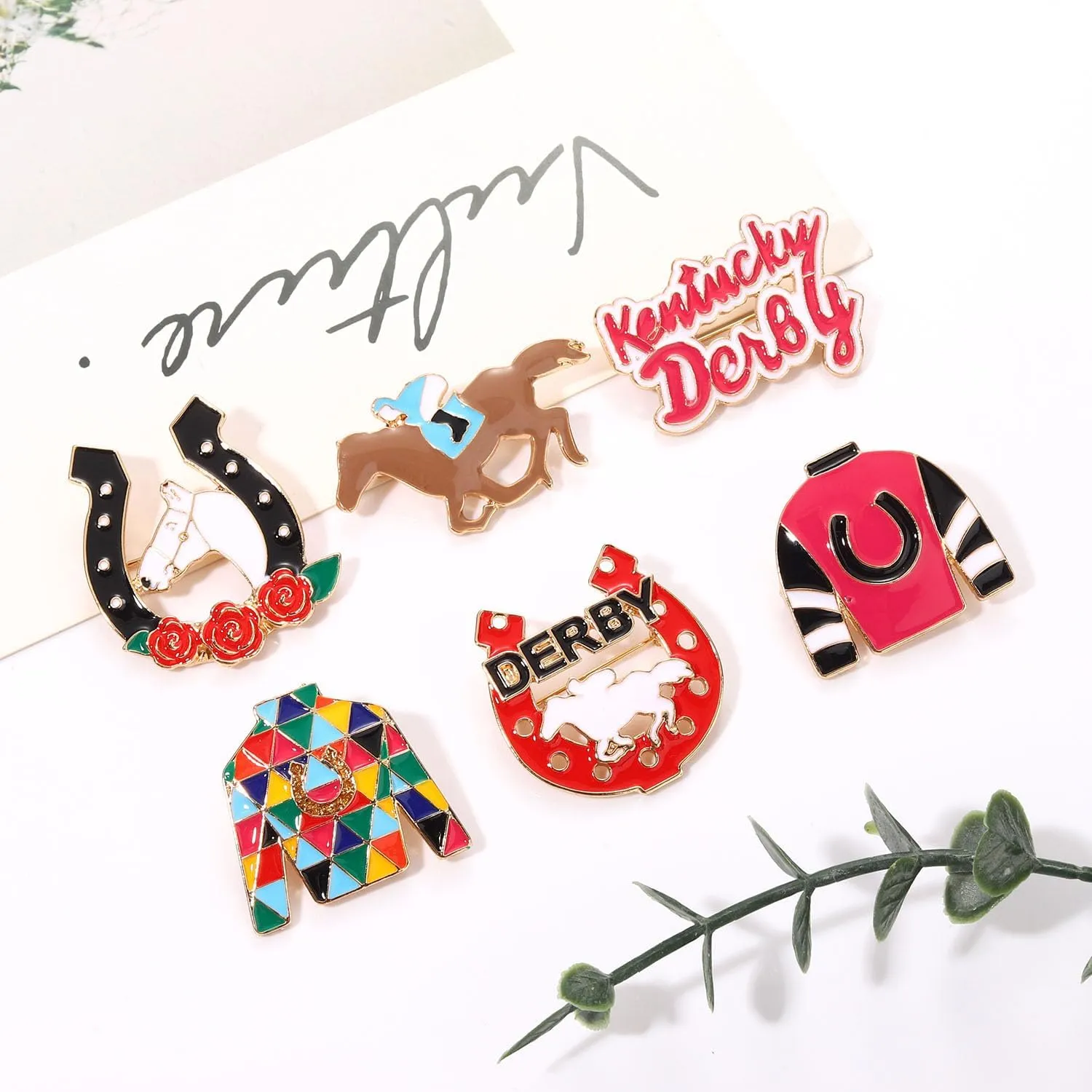 Kentucky Derby Brooches for Women Enamel Horseshoe Riding Suit Brooch Pins Rose Horse Race Day Brooches Kentucky Derby Outfits Accessories Jewelry Gifts
