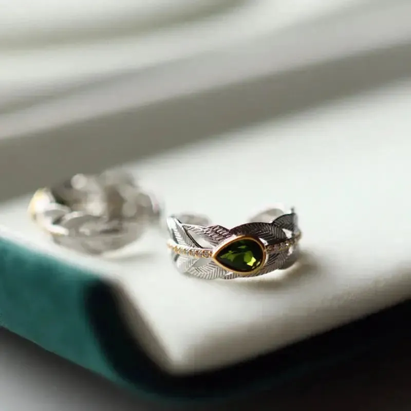 LOVCIA Enchanting Feathered Opulence Ring for Women and Girls