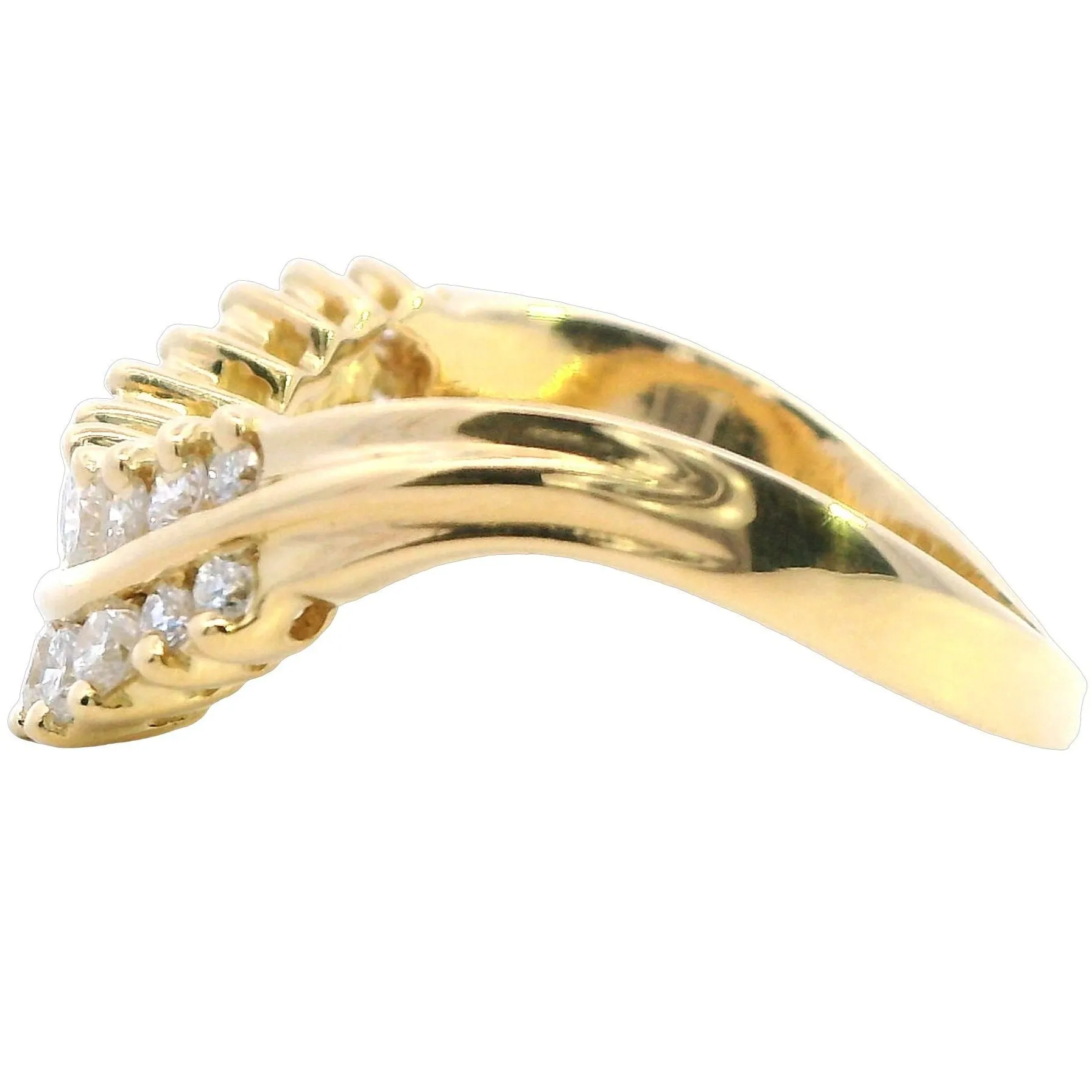 Luxurious 18ct Yellow Gold 22 Diamond Ring A Valentine's Day Masterpiece