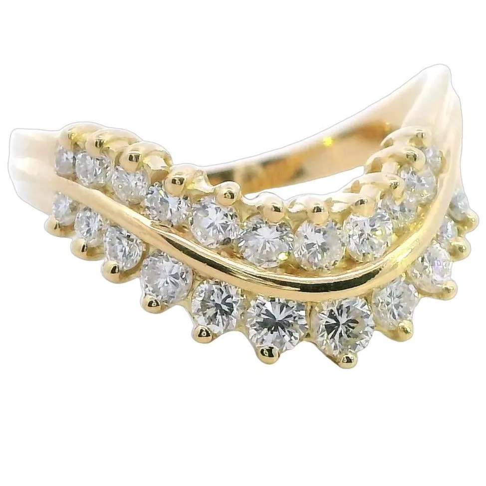 Luxurious 18ct Yellow Gold 22 Diamond Ring A Valentine's Day Masterpiece