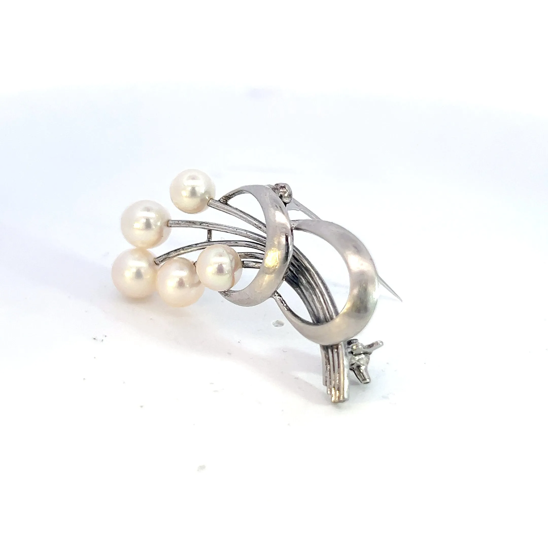 Mikimoto Estate Akoya Pearl Brooch 6.80 mm Silver M374