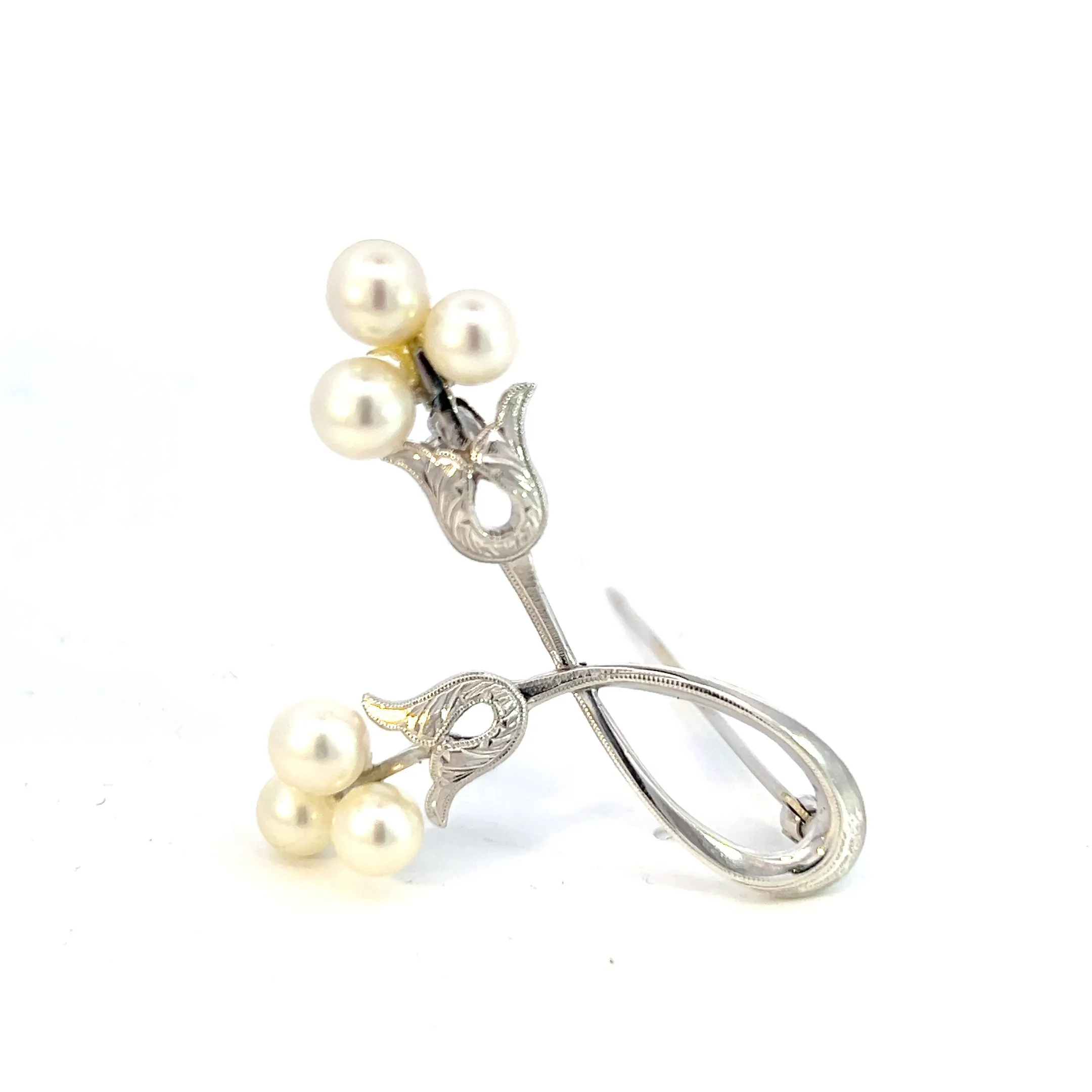 Mikimoto Estate Akoya Pearl Brooch Pin 5.60 mm 4.6 Grams M351