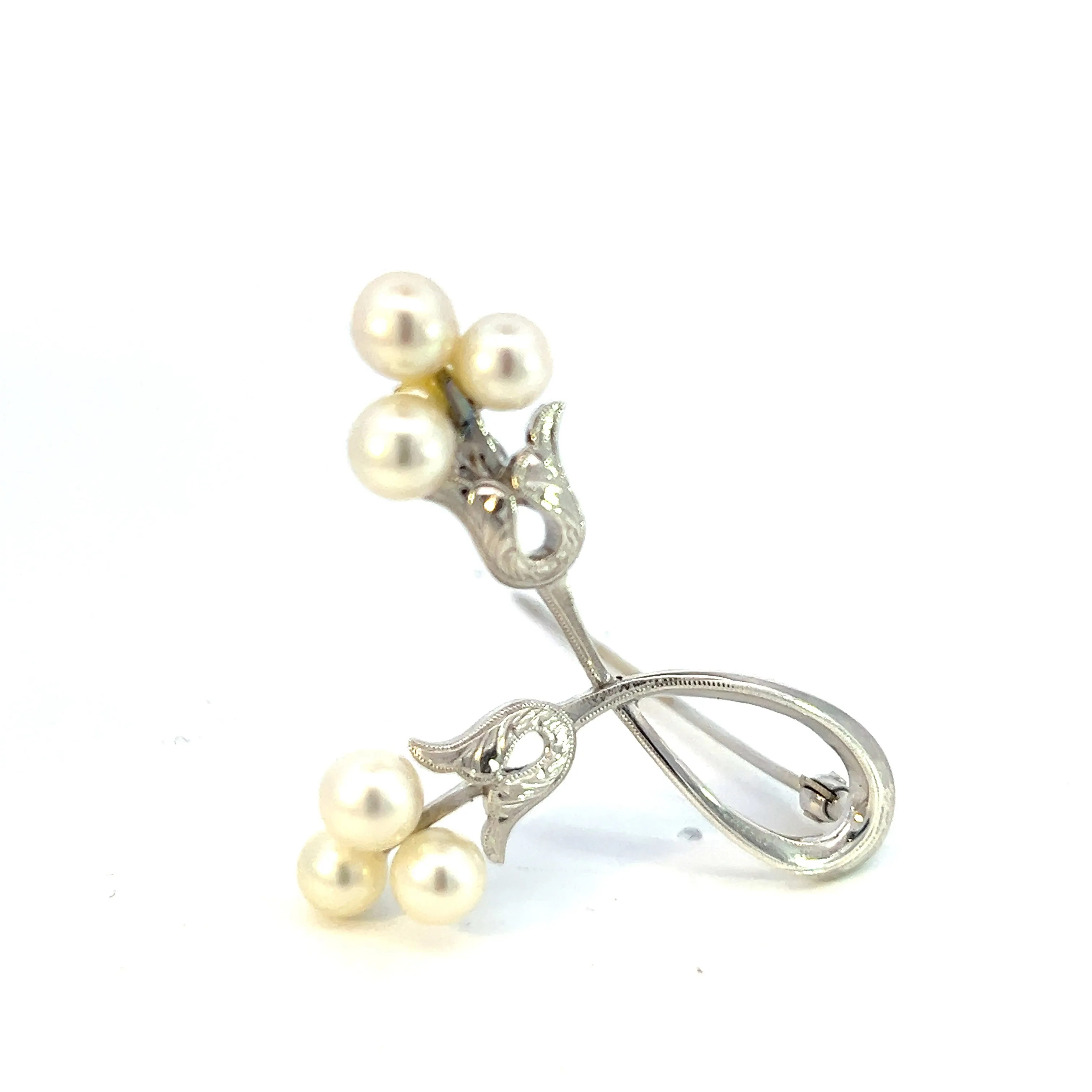 Mikimoto Estate Akoya Pearl Brooch Pin 5.60 mm 4.6 Grams M351