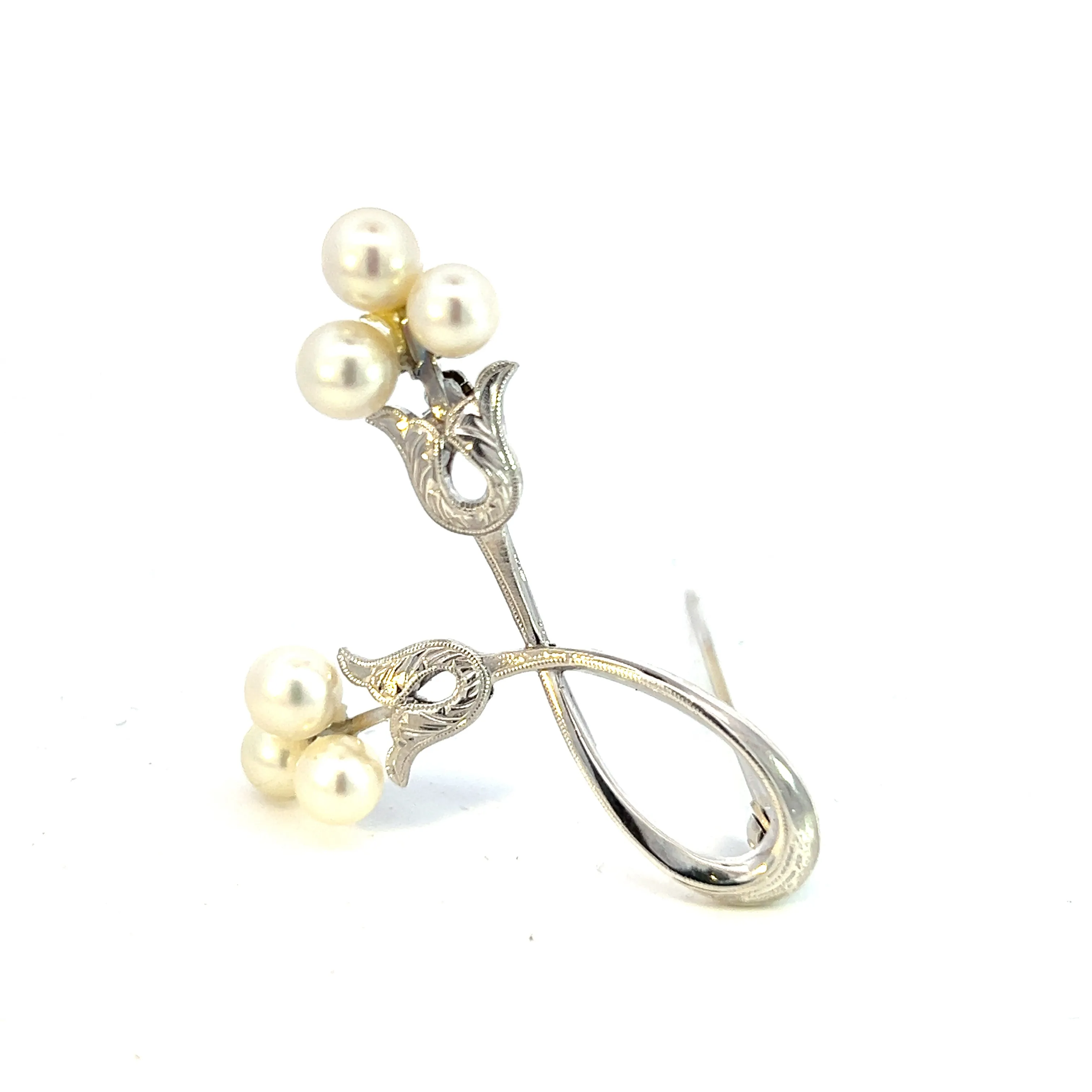 Mikimoto Estate Akoya Pearl Brooch Pin 5.60 mm 4.6 Grams M351