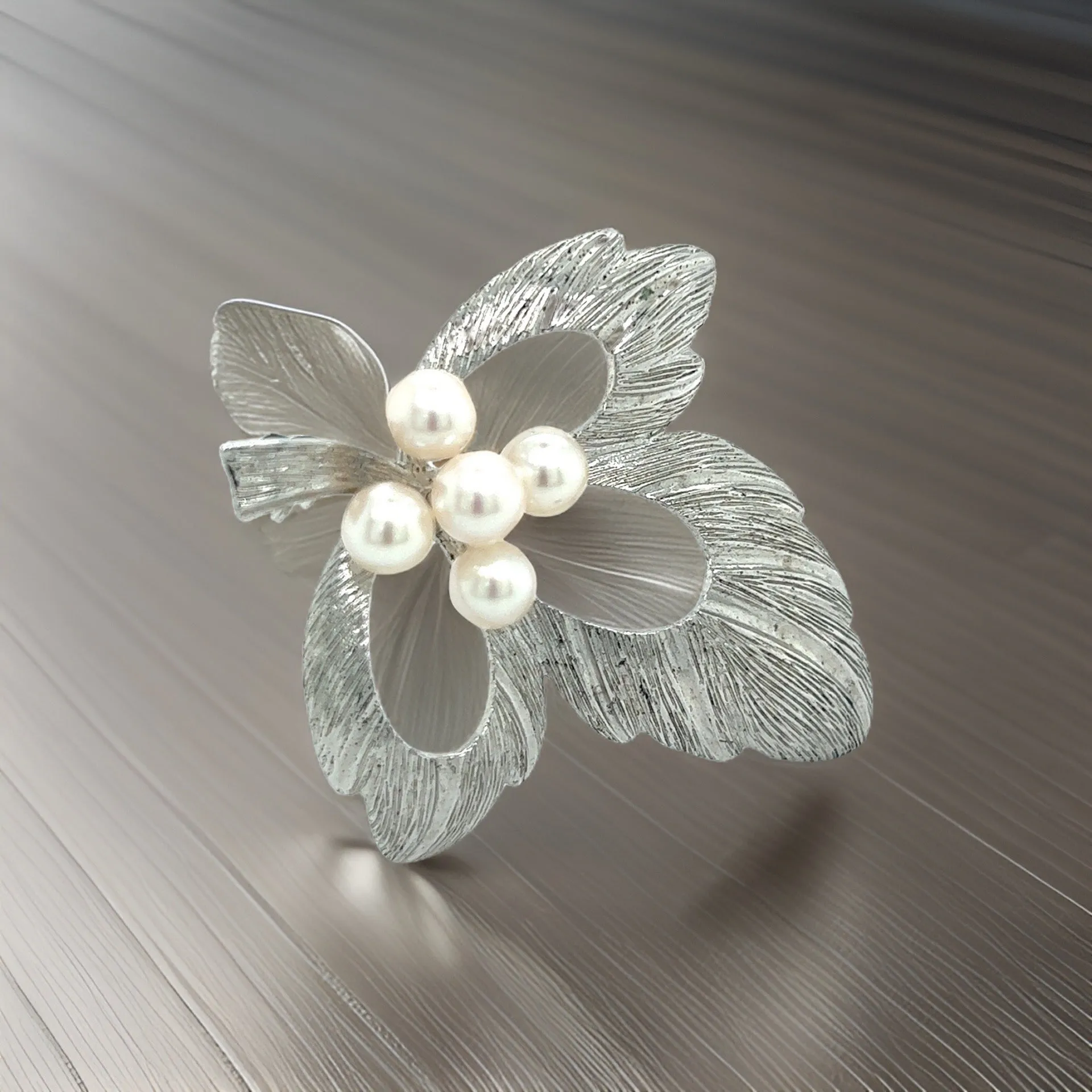 Mikimoto Estate Akoya Pearl Brooch Pin Sterling Silver 5 mm M288