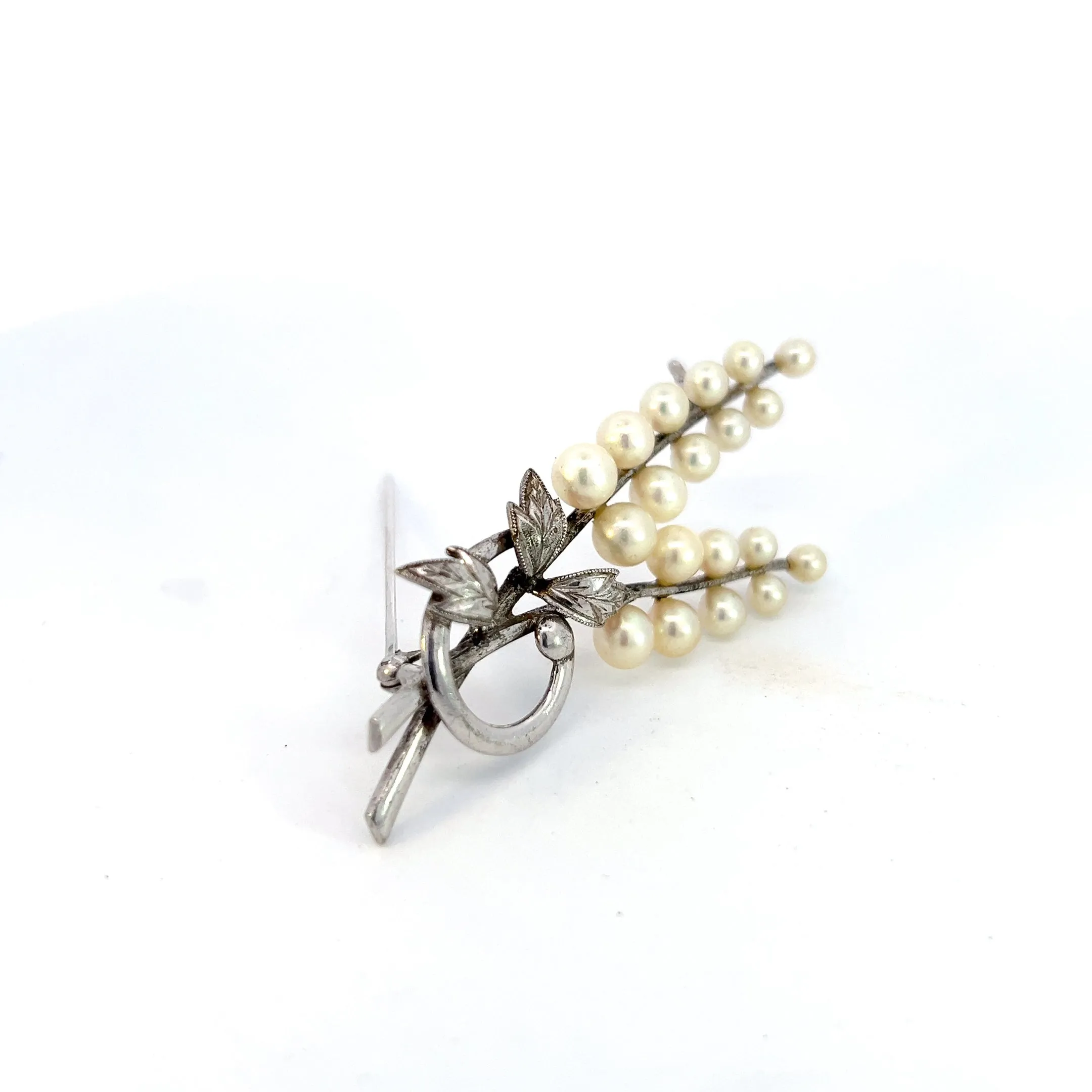 Mikimoto Estate Akoya Pearl Brooch Silver 5.50 mm M337