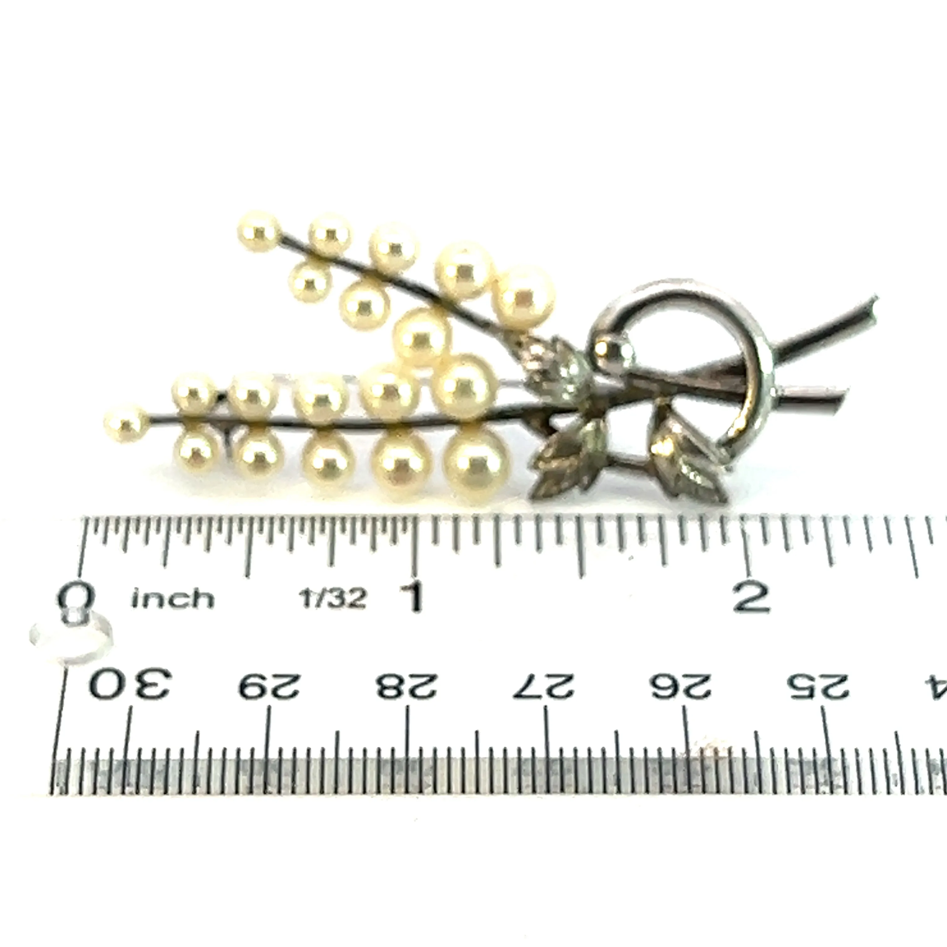 Mikimoto Estate Akoya Pearl Brooch Silver 5.50 mm M337