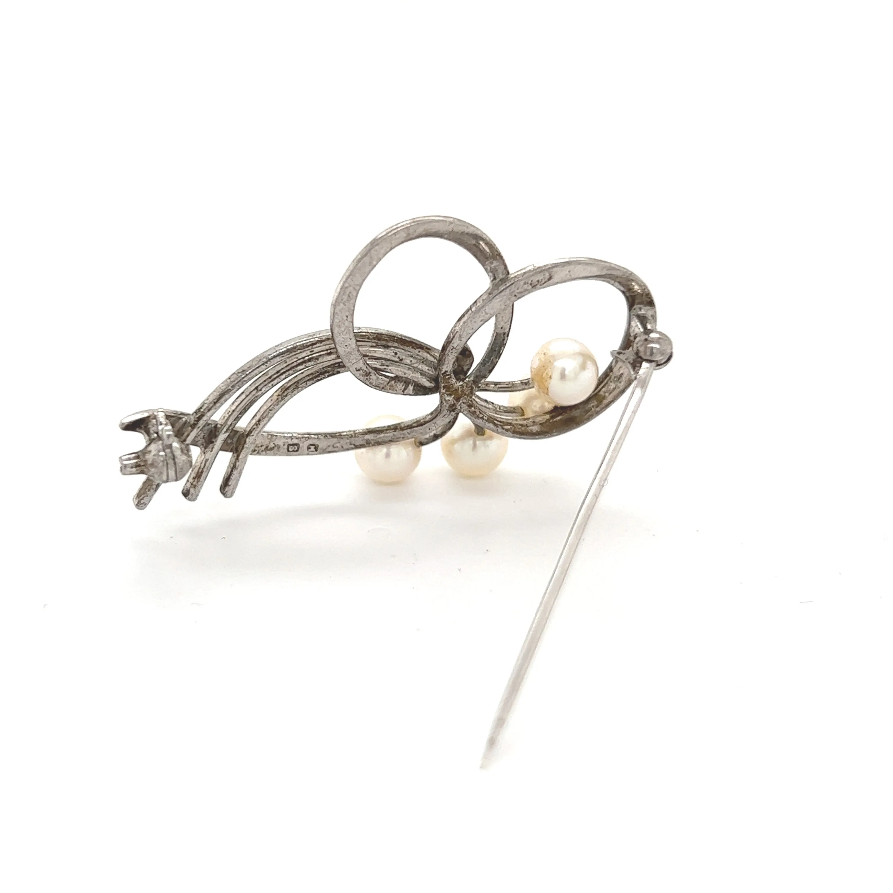 Mikimoto Estate Akoya Pearl Brooch Sterling Silver 5.5 mm M322