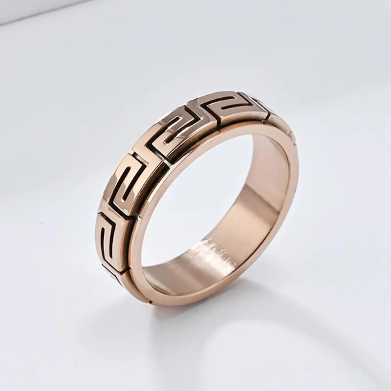 Minimalist Great Wall Pattern Stainless Steel Spinner Ring