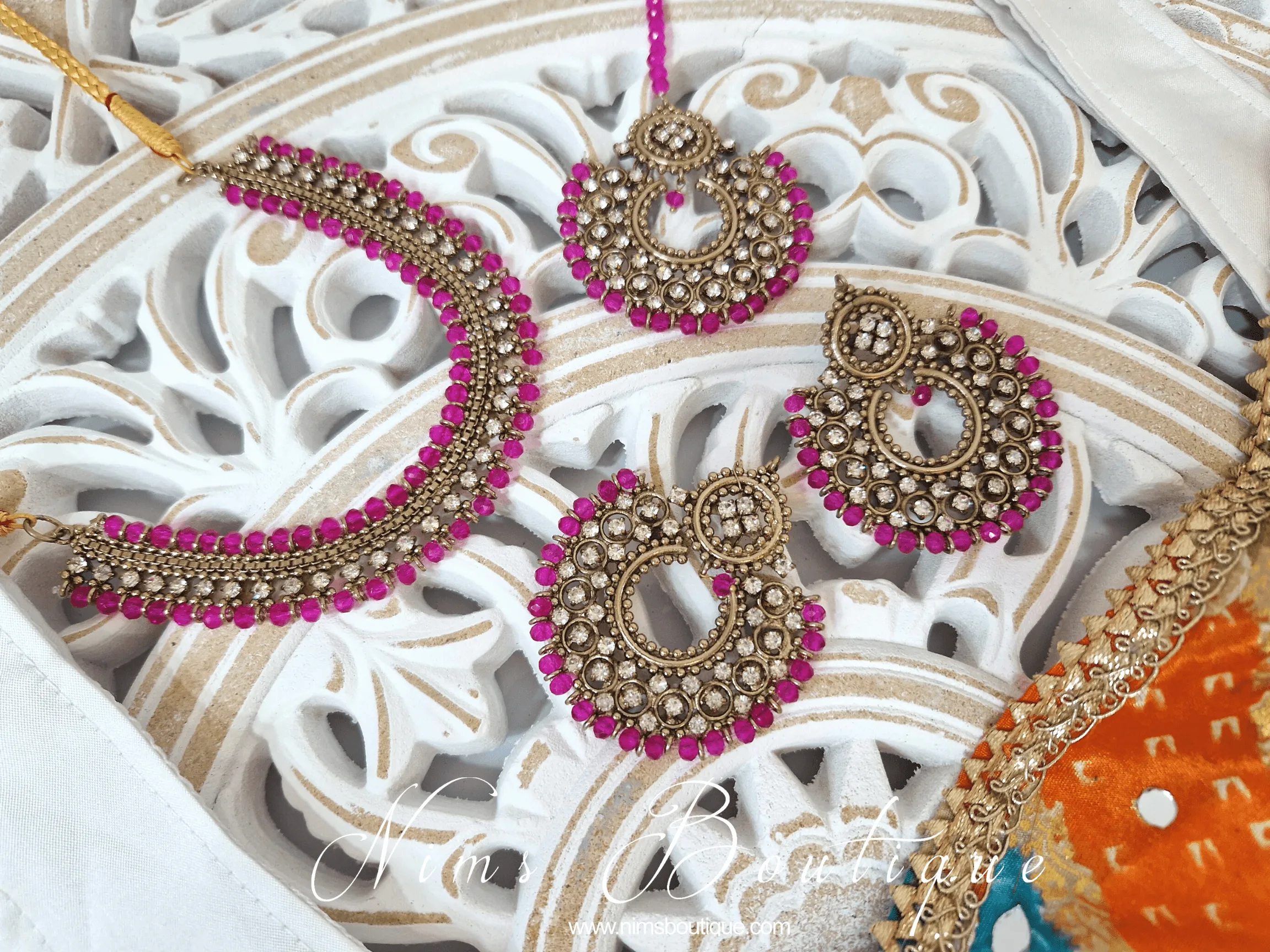 Royal Antique Gold & Hot Pink Chand Tikka Set