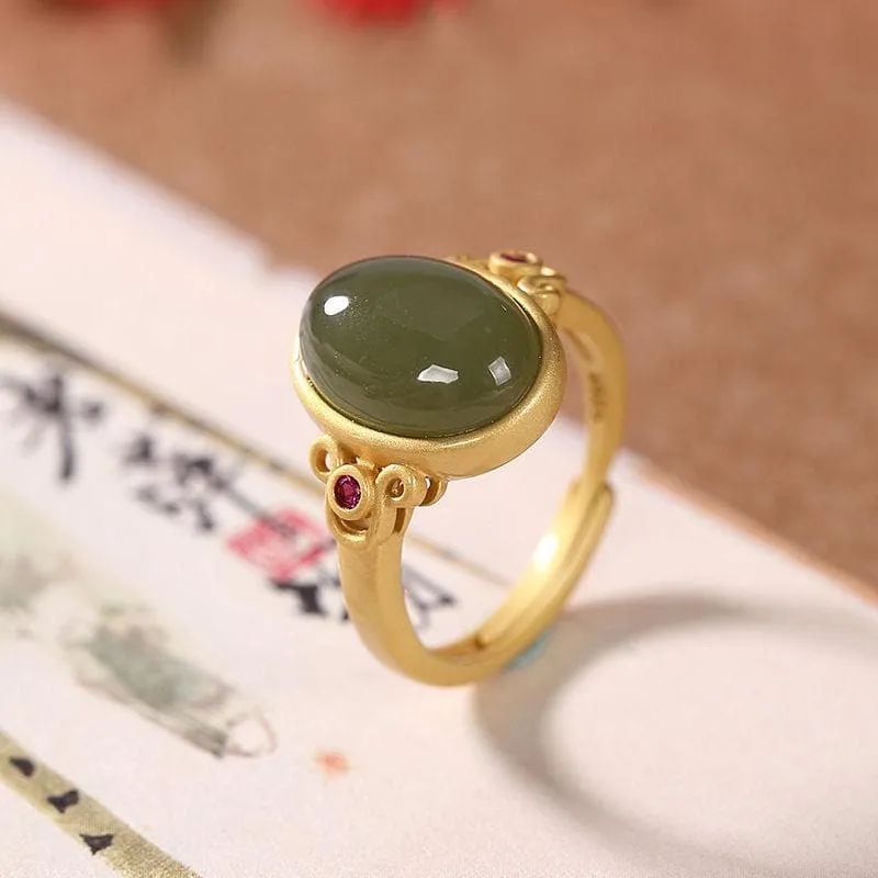 SAPPHIRE OVAL RING