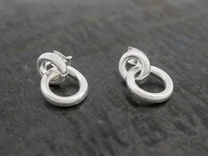 Small Hollow Rings on Post
