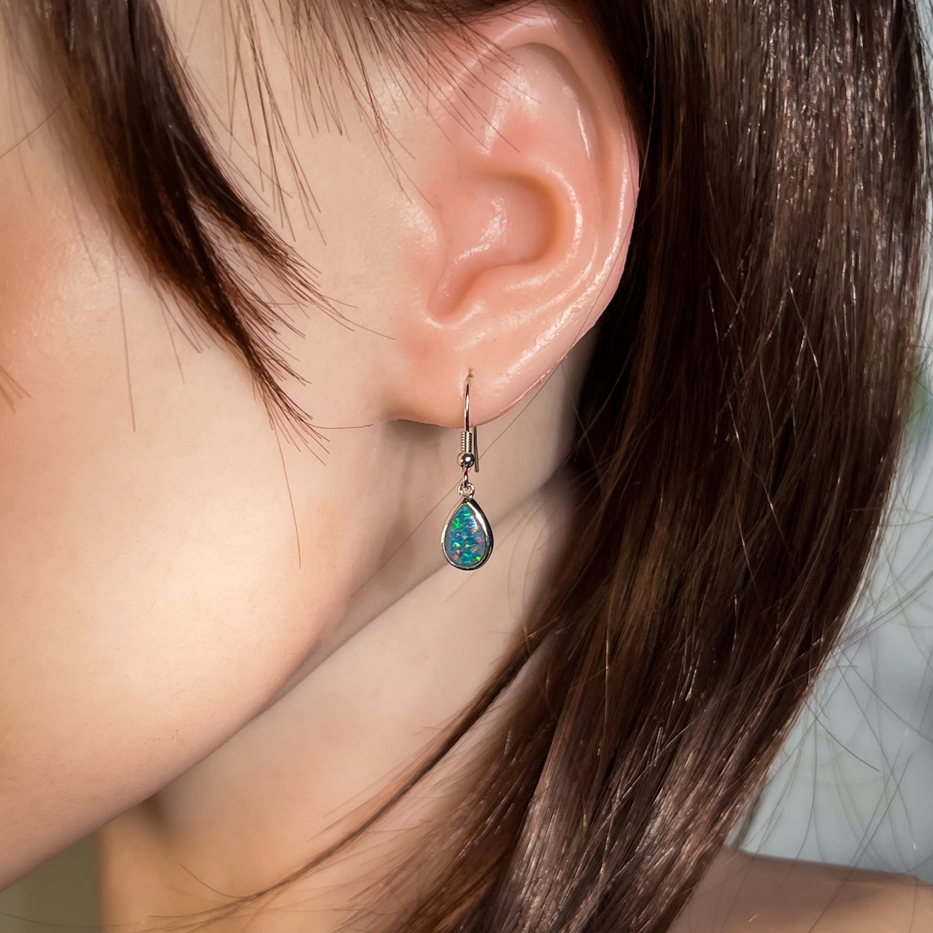 Sterling Silver dangling pear shape opal triplet 9x7mm earrings