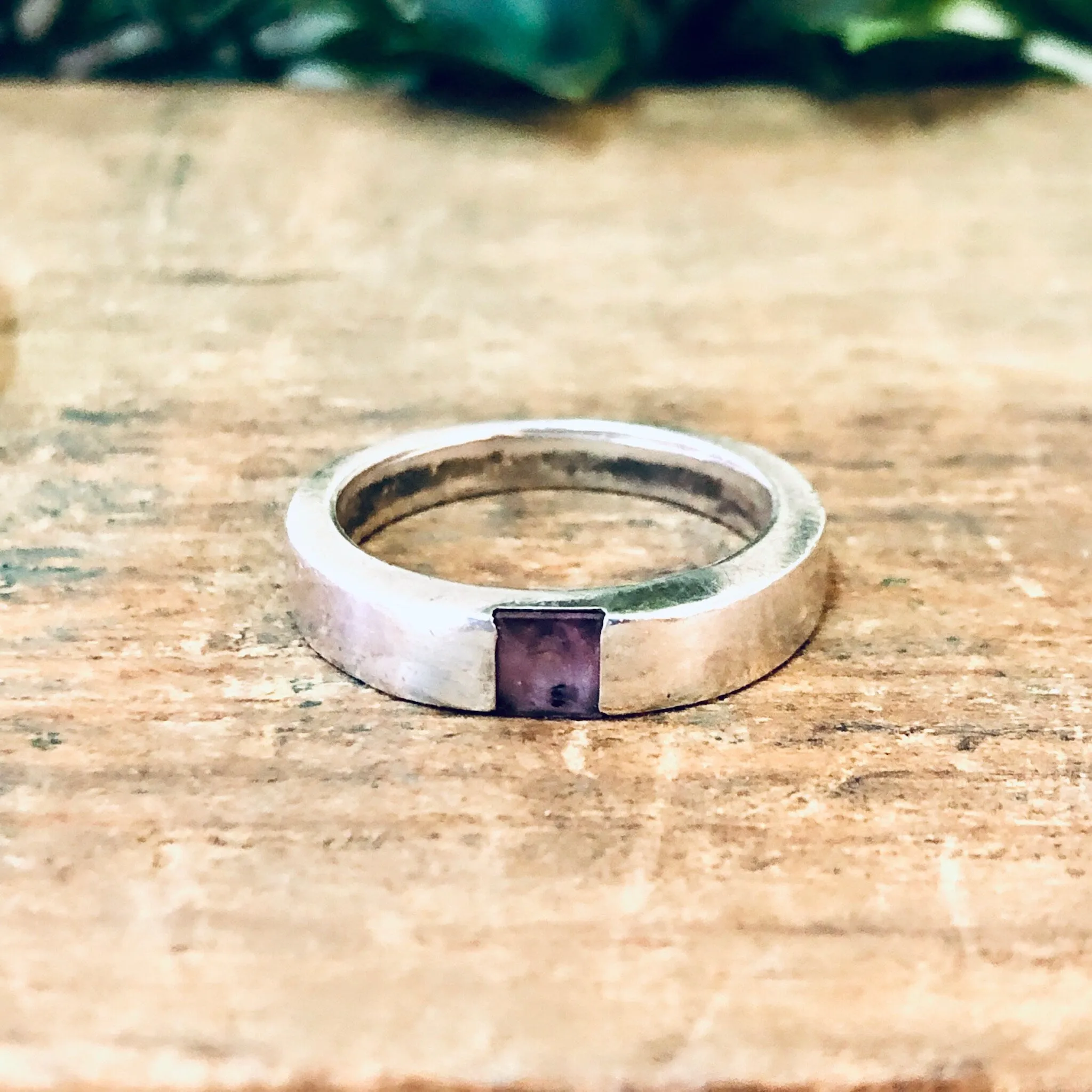 Vintage Ring, Silver Ring, Simple Jewelry, Minimalist Ring, Pink stone, Silver and Pink, Stacker Ring, Vintage Jewelry, Thin Band, 925 Ring
