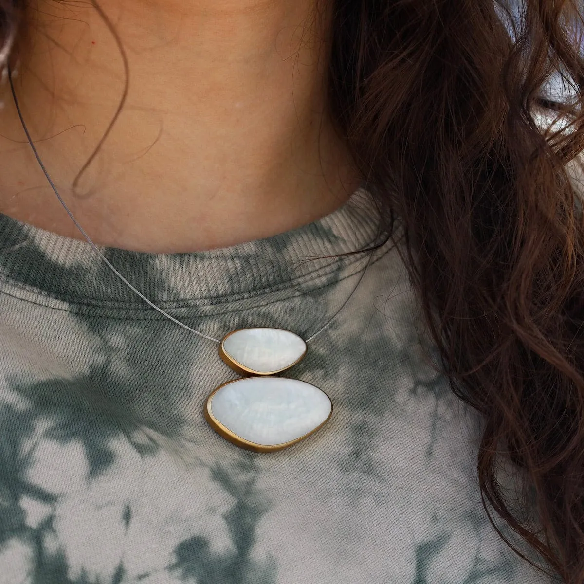 White Two Pebbles Necklace